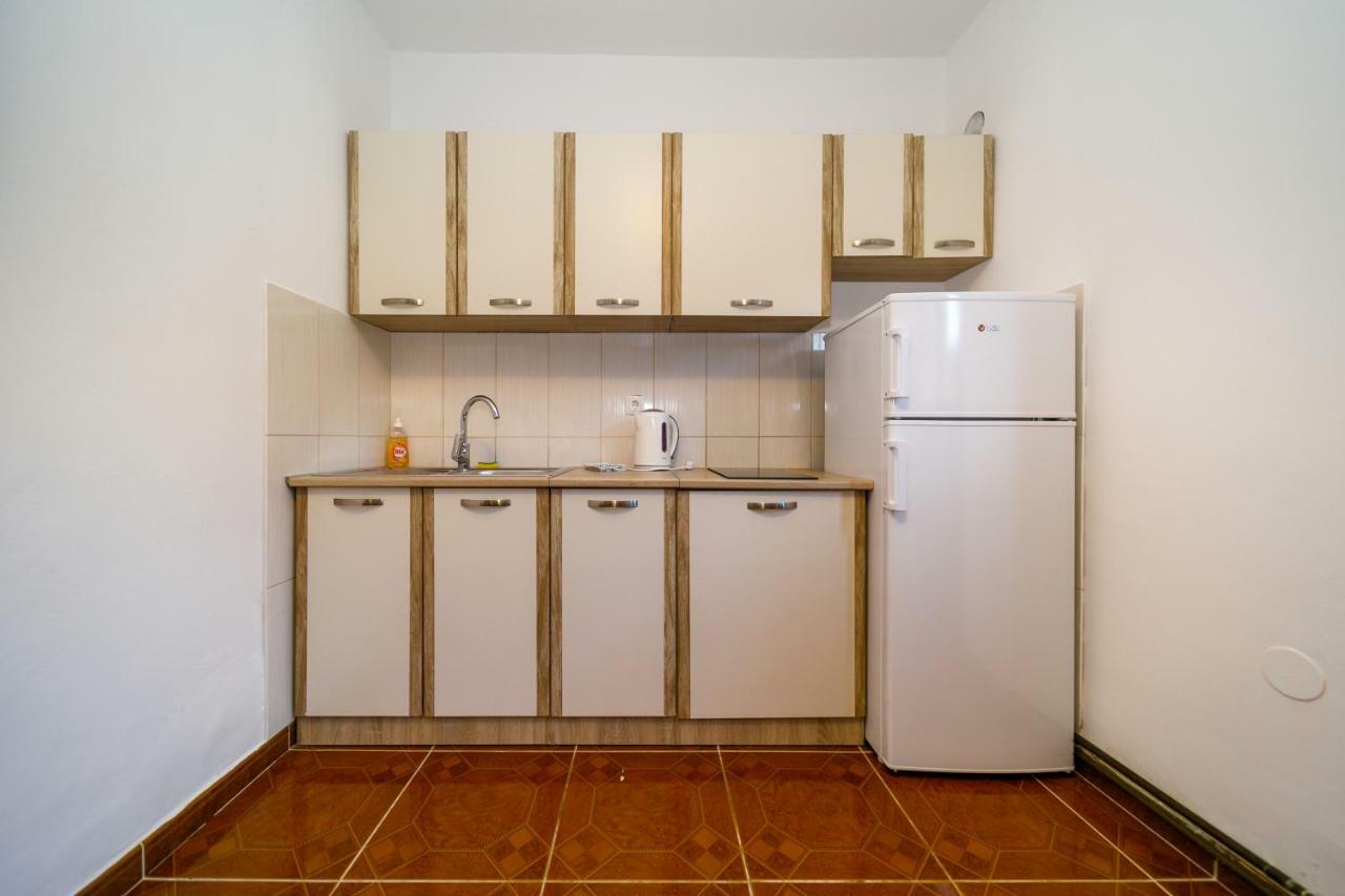 Apartments Bozena Крк Екстер'єр фото